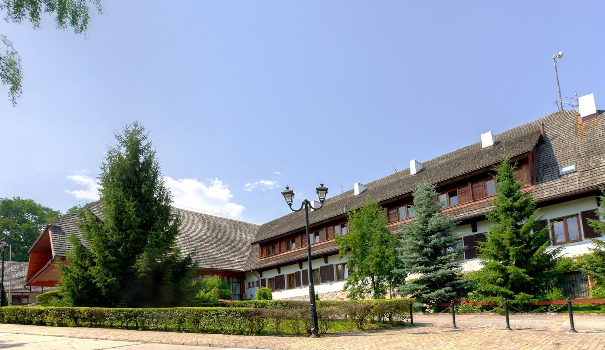 Hotel Zajazd Piastowski Казимеж Долни Екстериор снимка